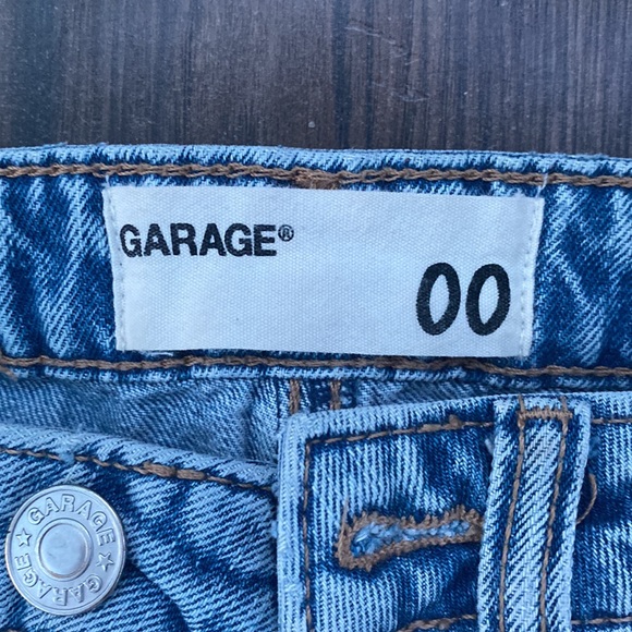 Garage mom jeans - Picture 2 of 3